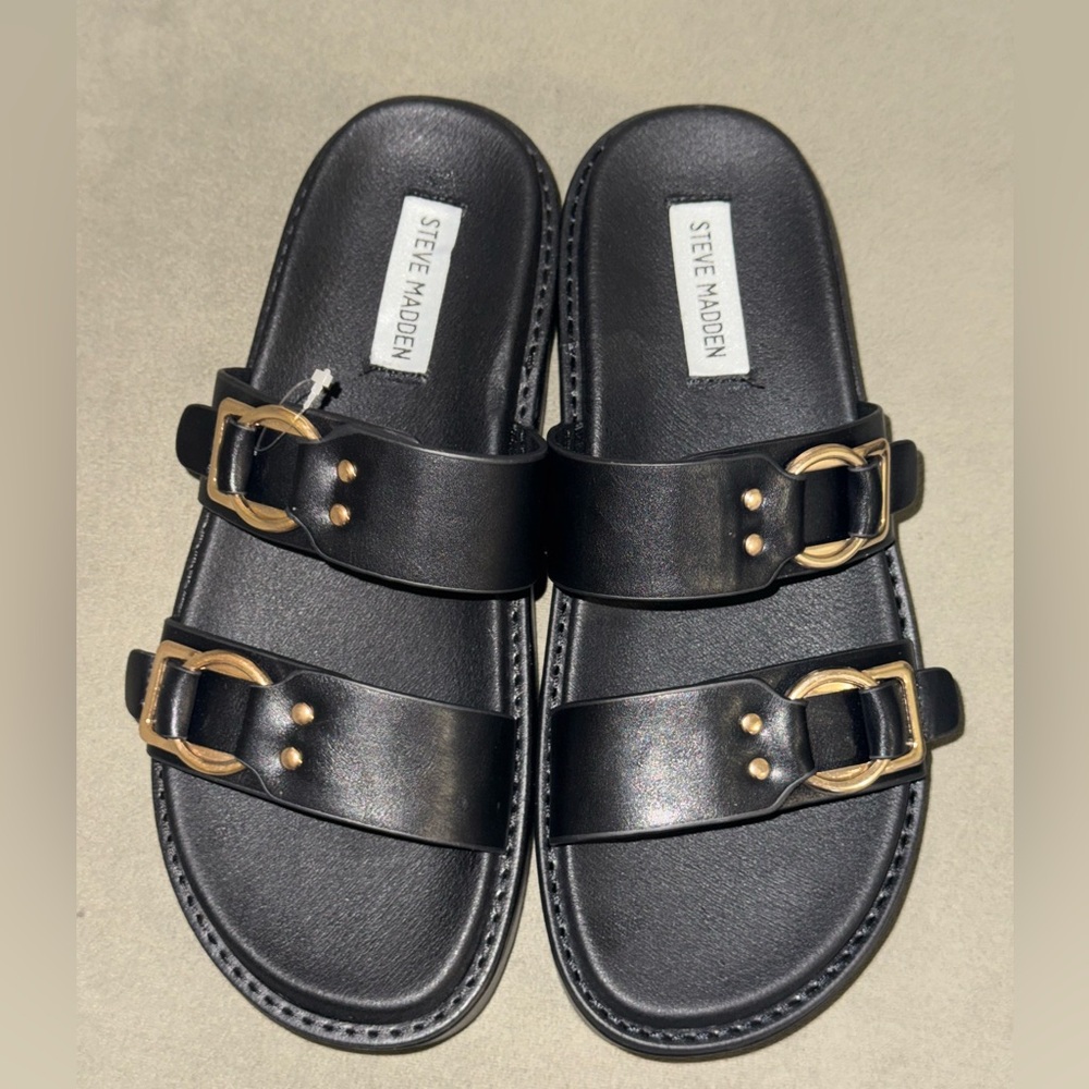 Steve Madden women’s double band buckle black/gold sandals